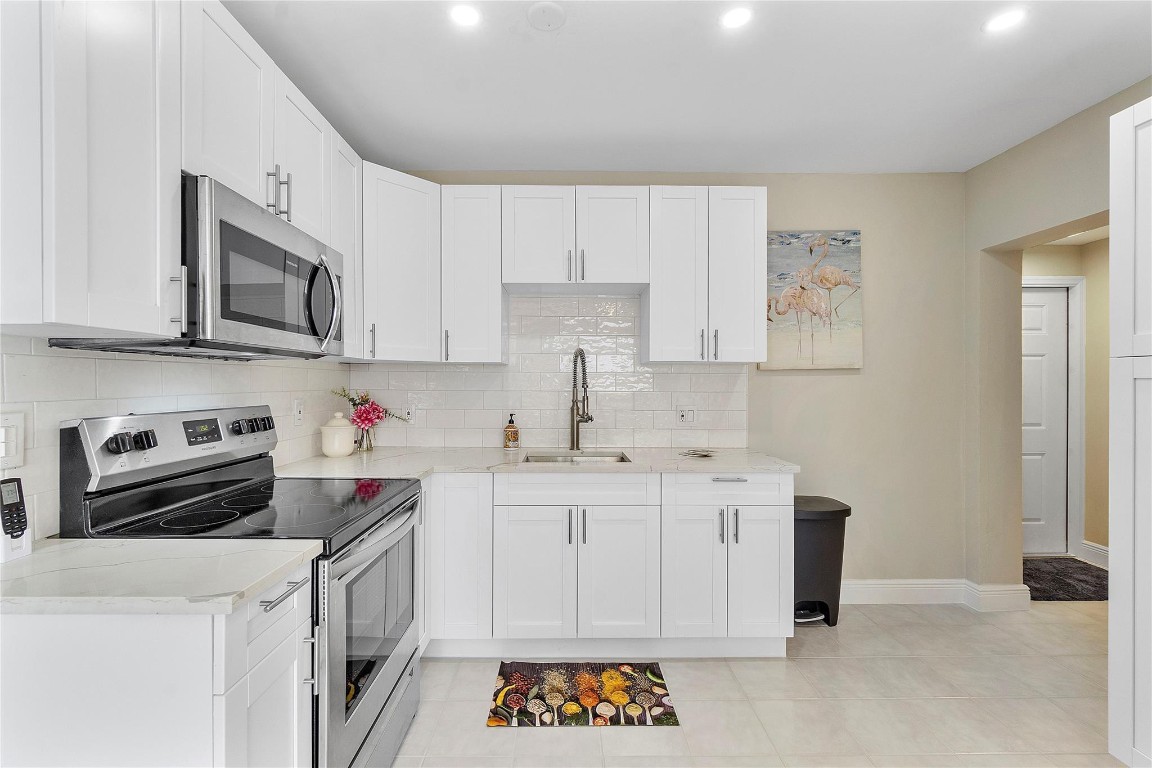 3204 SE 6th Street #3