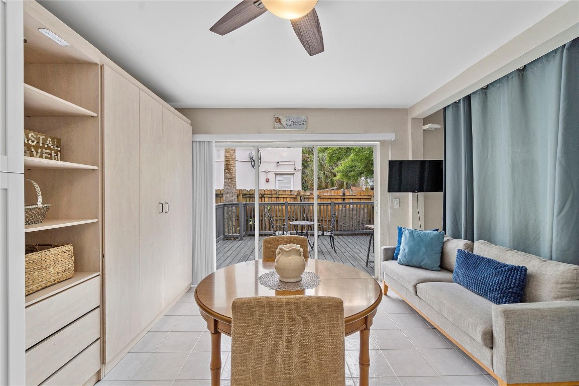 3204 SE 6th Street #3