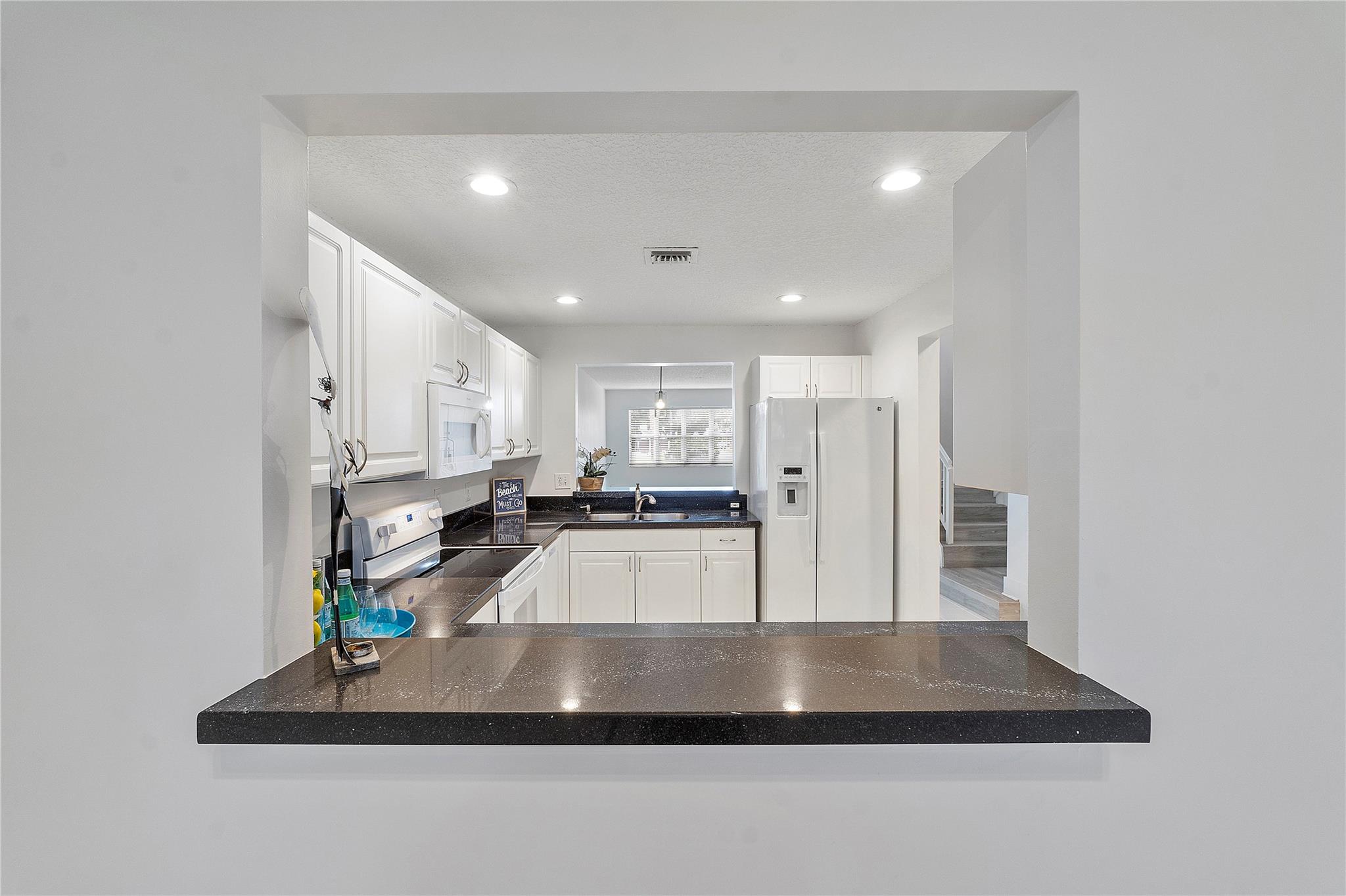 10513 NW 57th Ct