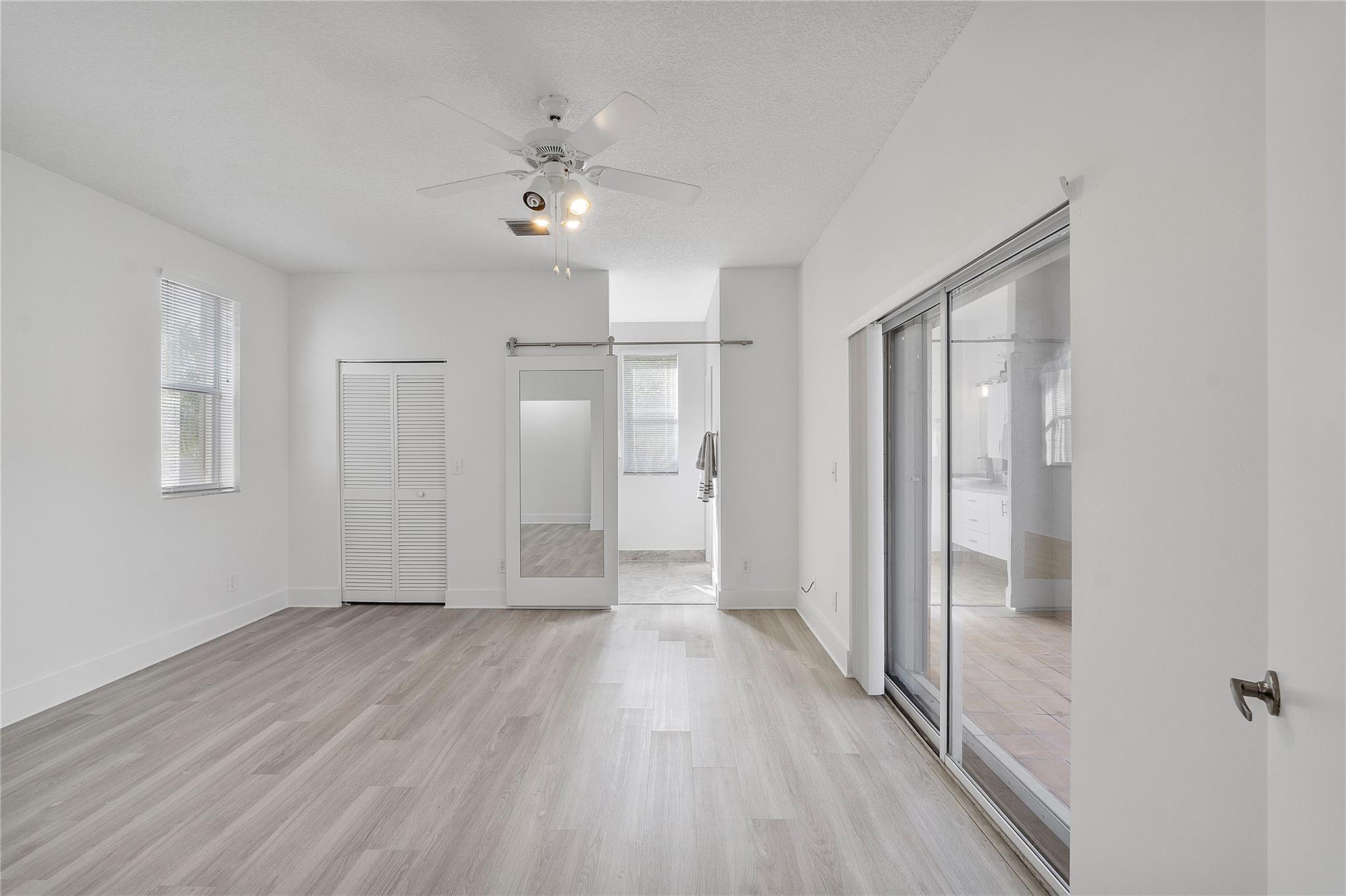 10513 NW 57th Ct