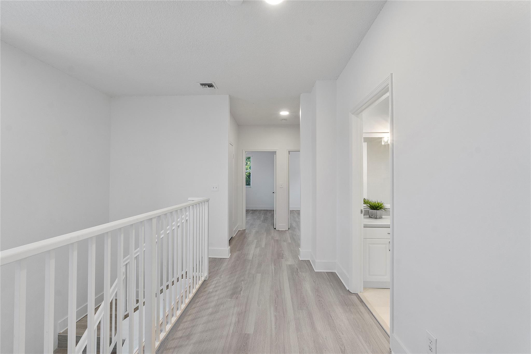 10513 NW 57th Ct
