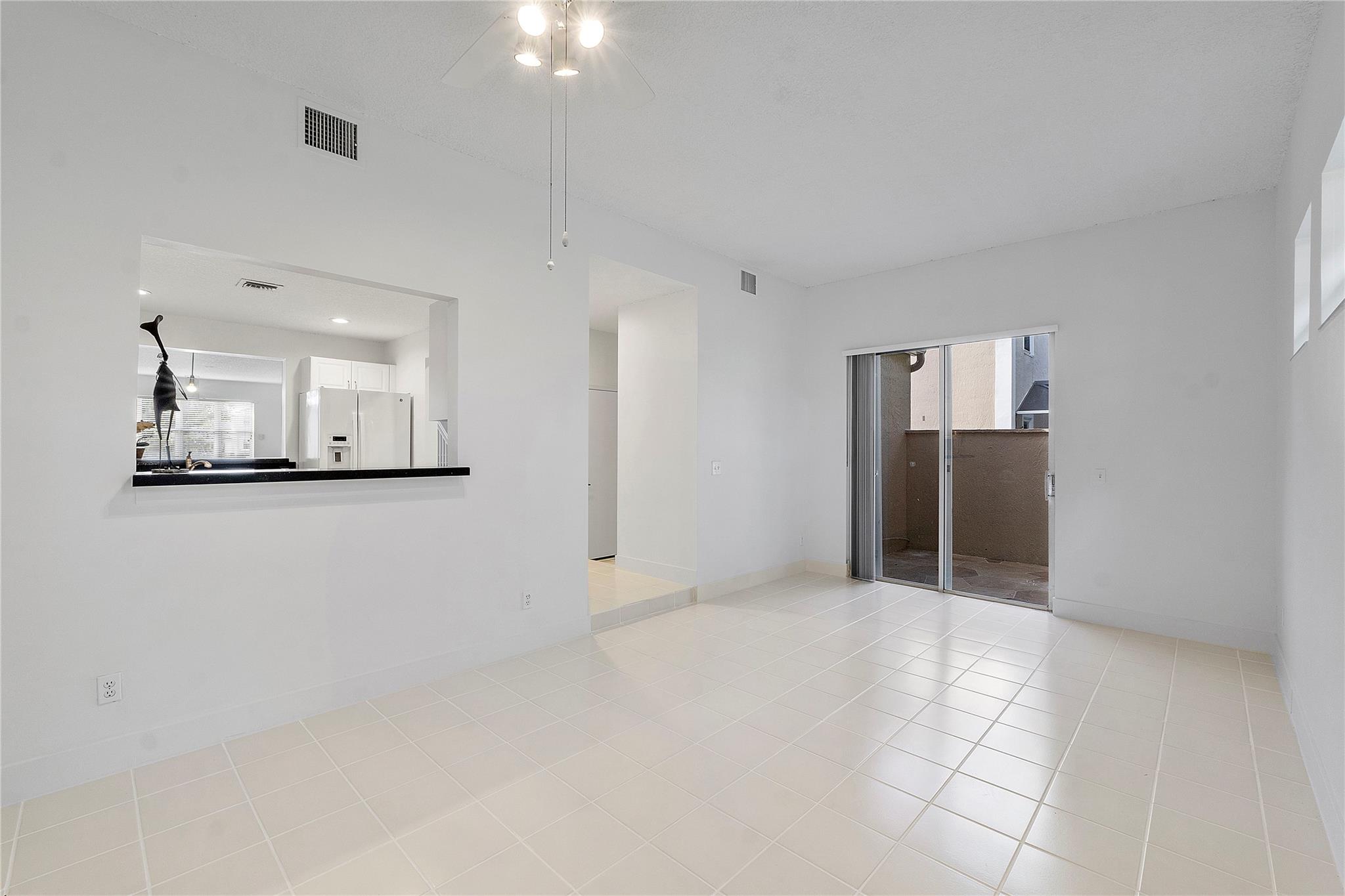 10513 NW 57th Ct
