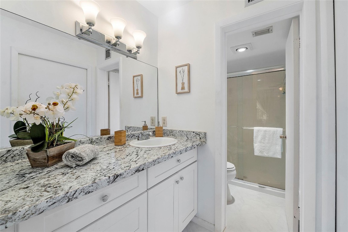 3000 NW 42nd Ave B310