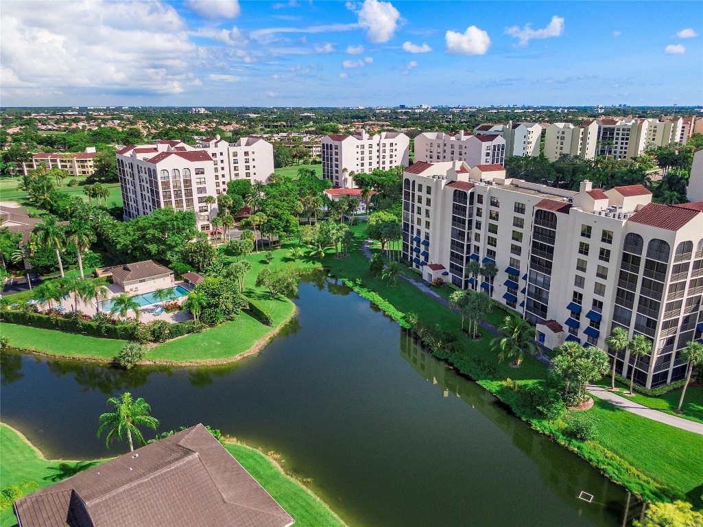 7582 Regency Lake Drive 601