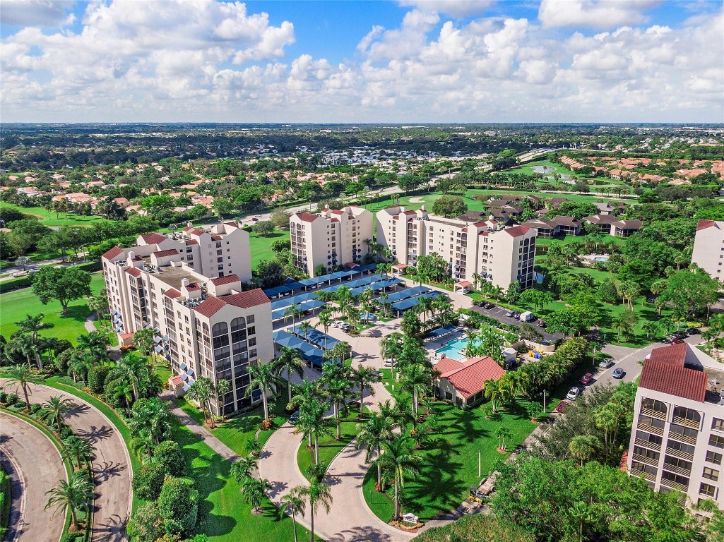 7582 Regency Lake Drive 601