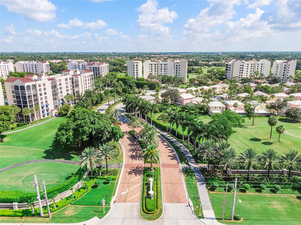 7582 Regency Lake Drive 601