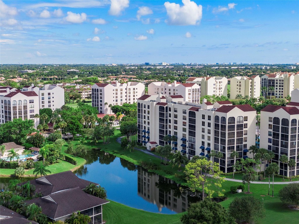 7582 Regency Lake Drive 601