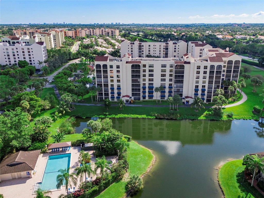 7582 Regency Lake Drive 601