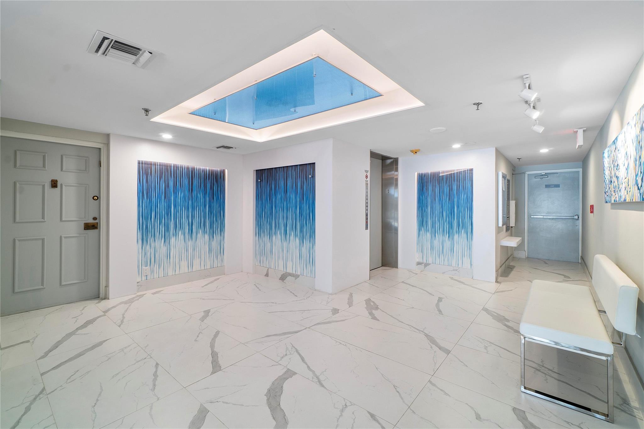 7582 Regency Lake Drive 601