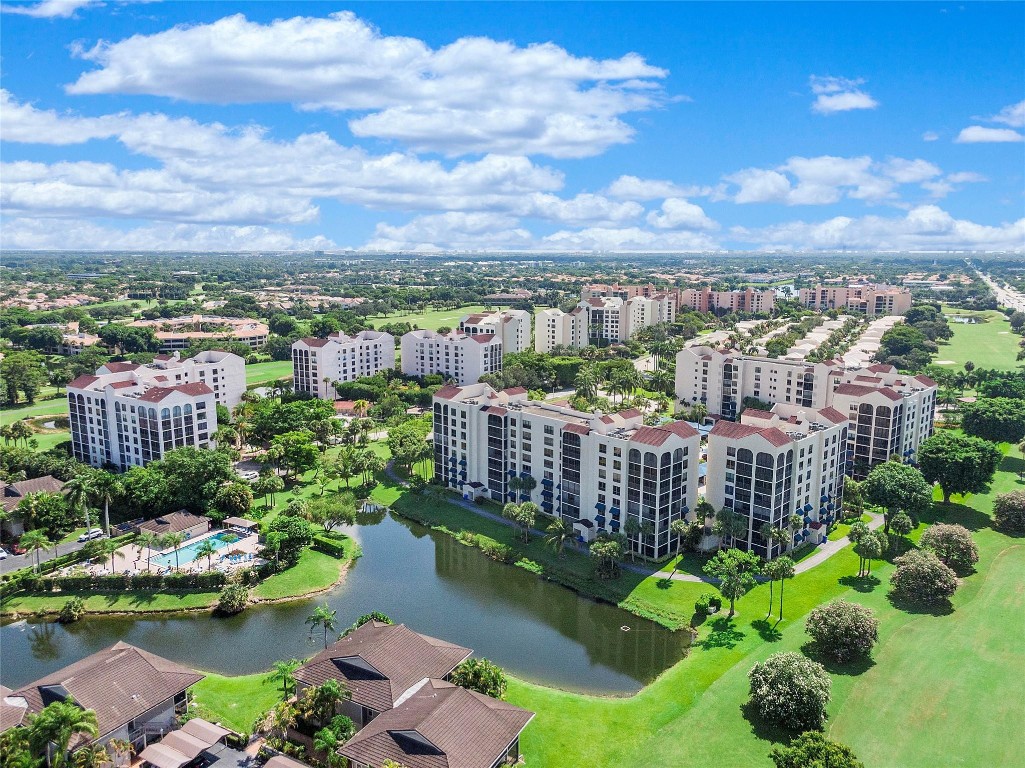 7582 Regency Lake Drive 601