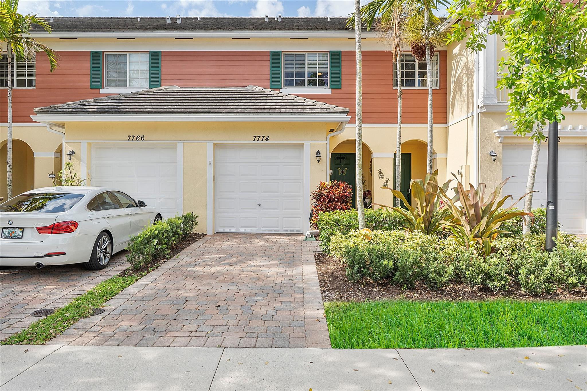 7774 Paddock Pl 7774