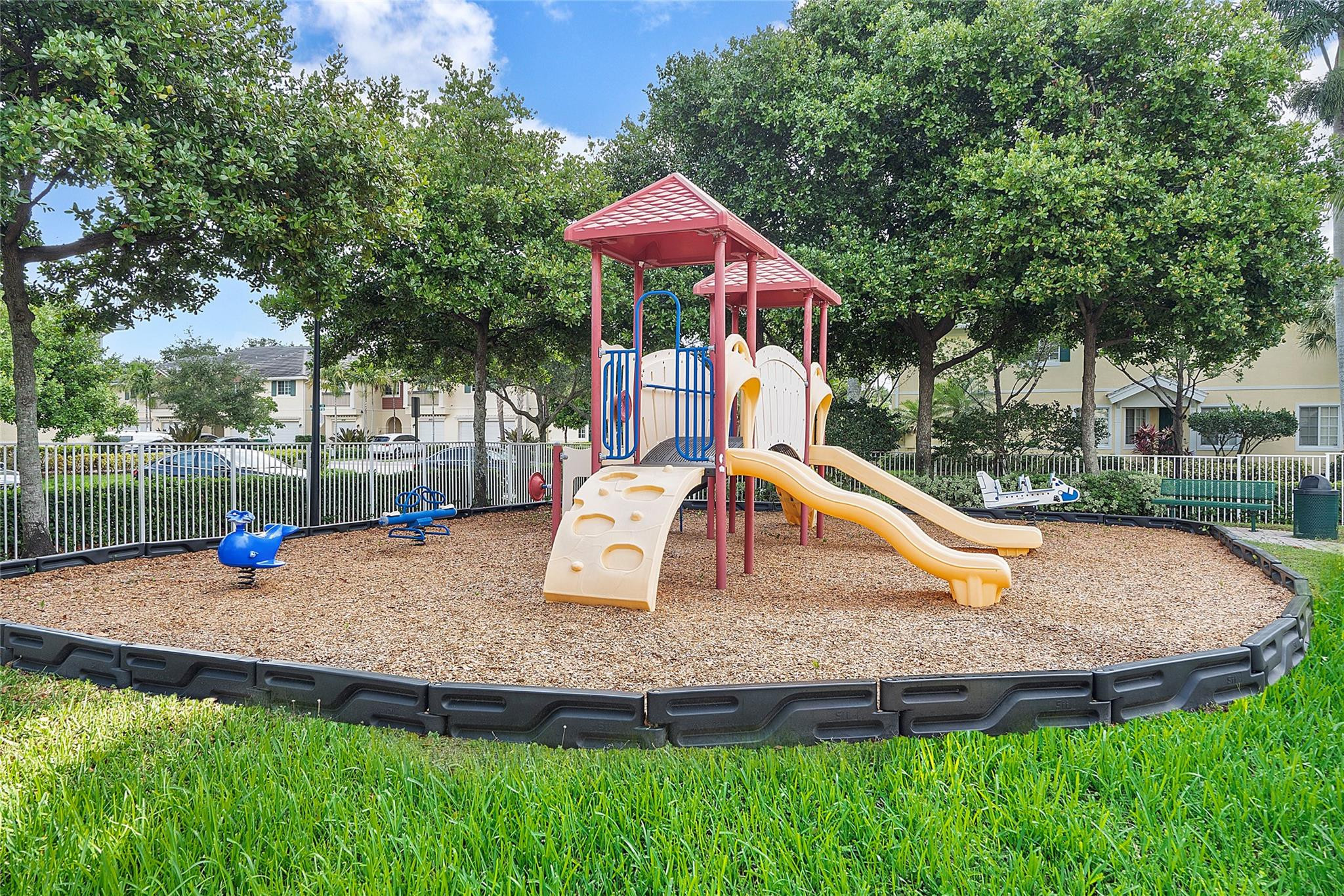 7774 Paddock Pl 7774