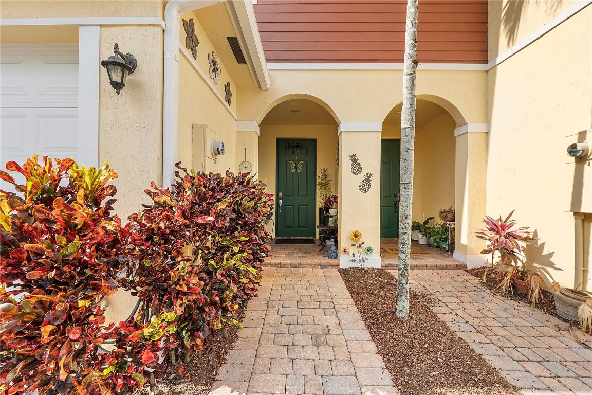 7774 Paddock Pl 7774