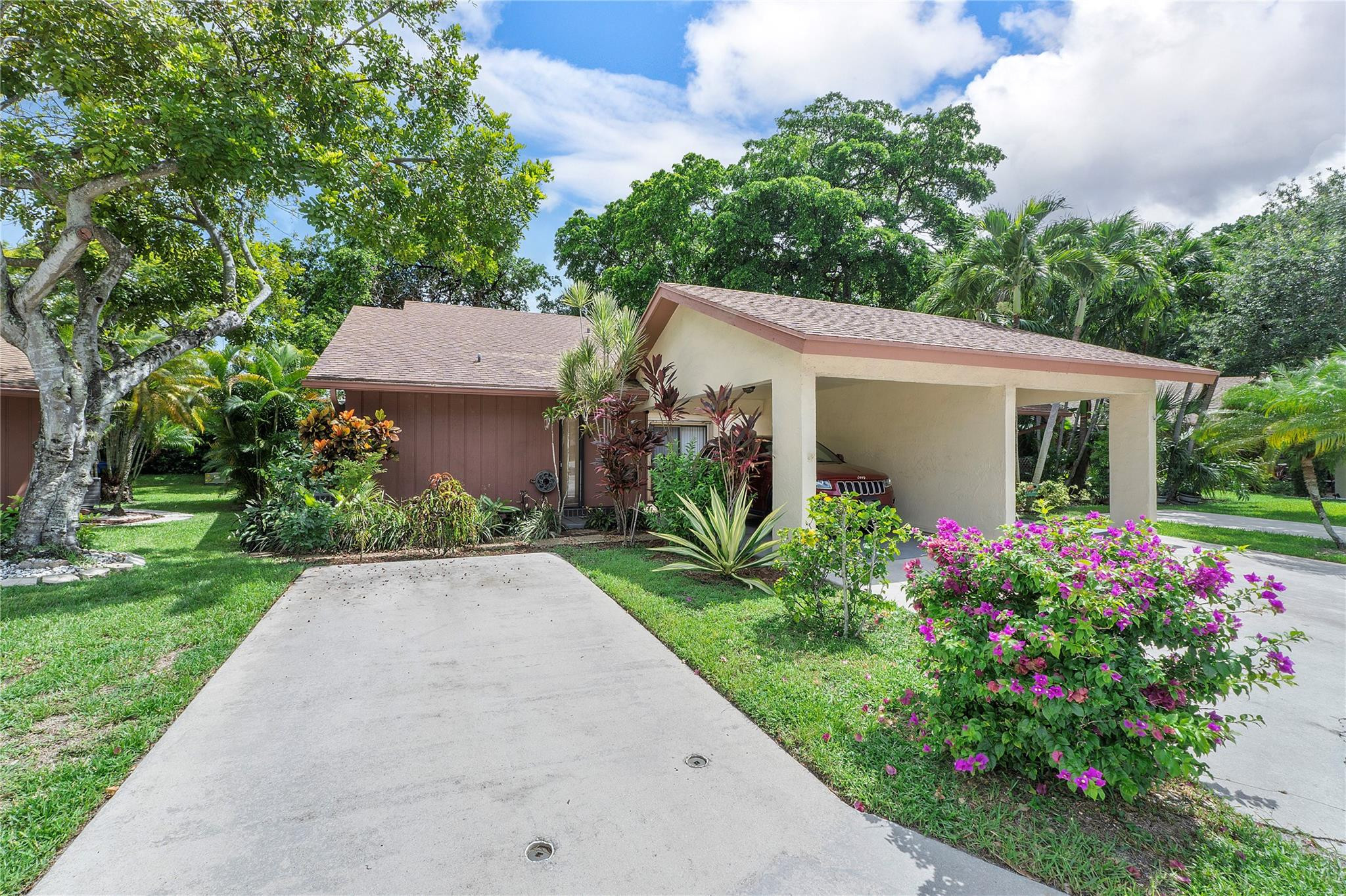 1768 Maplewood Circle