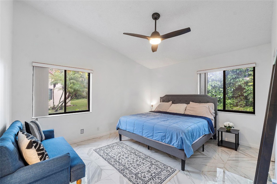 1768 Maplewood Circle