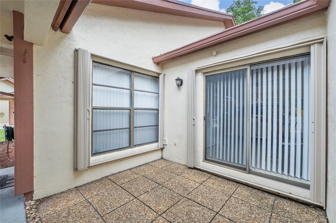 1768 Maplewood Circle