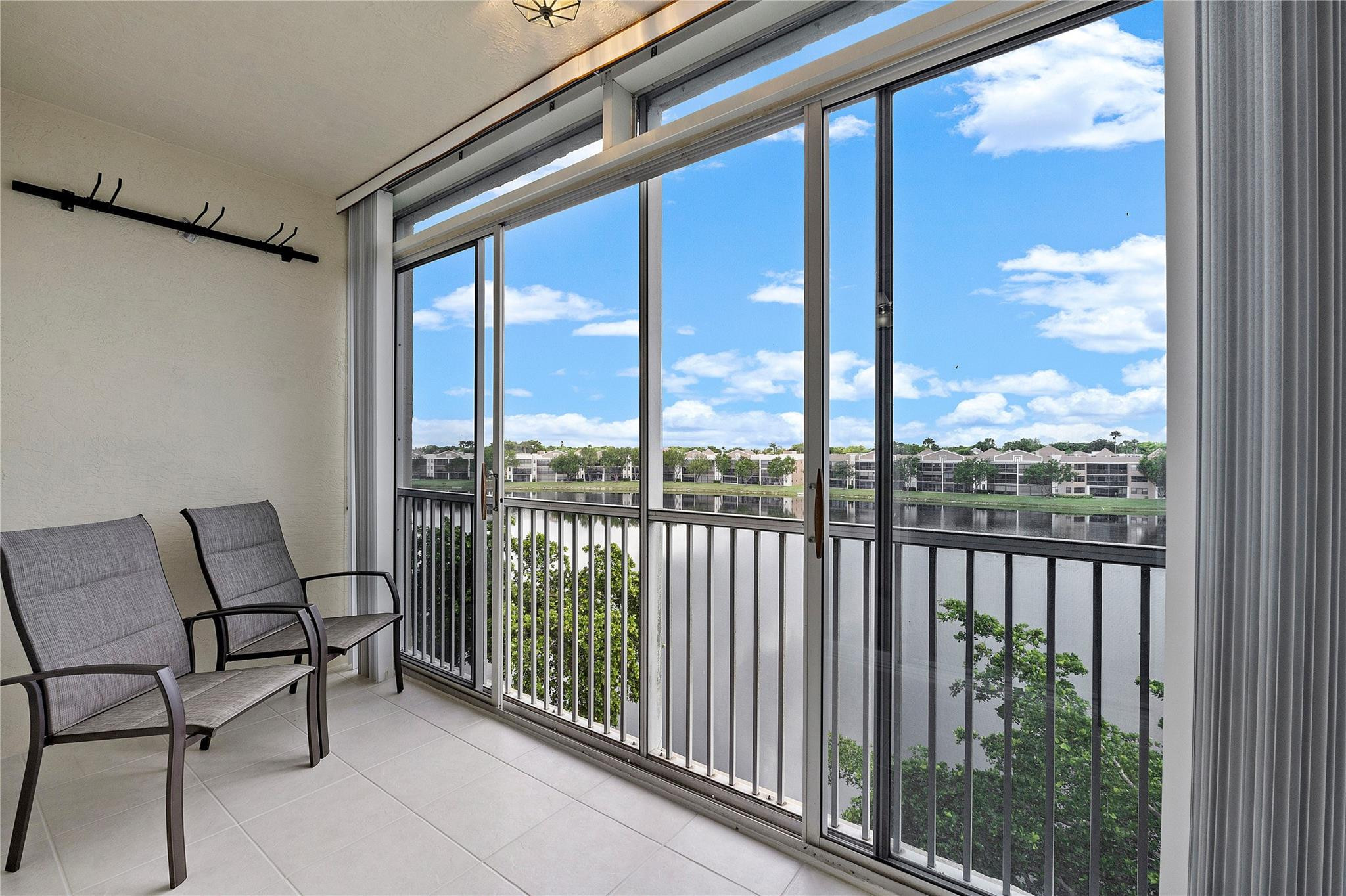 7647 Southampton Ter 407