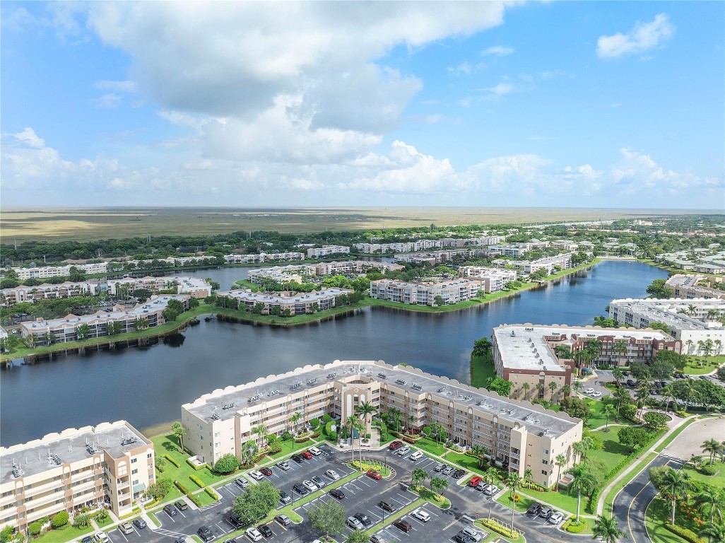 7647 Southampton Ter 407