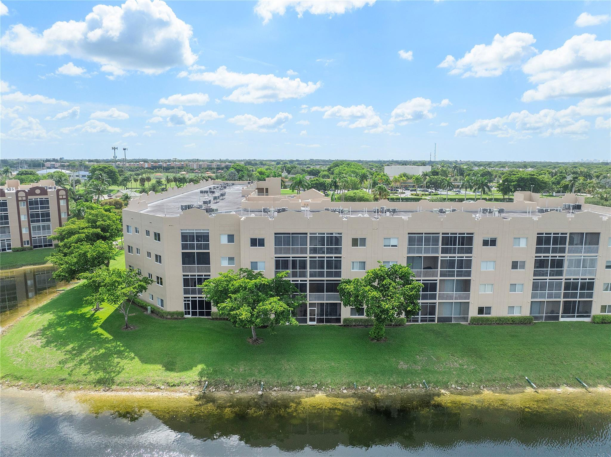 7647 Southampton Ter 407