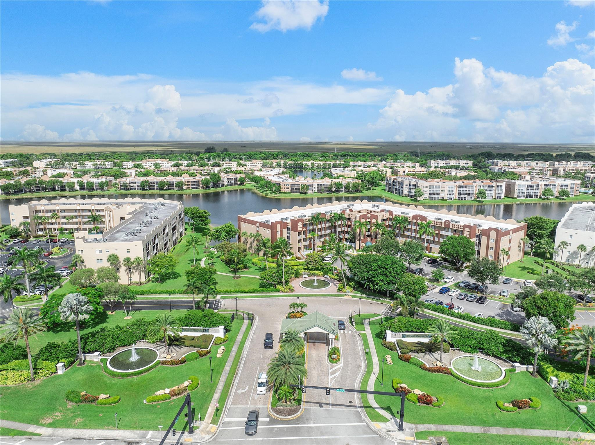 7647 Southampton Ter 407