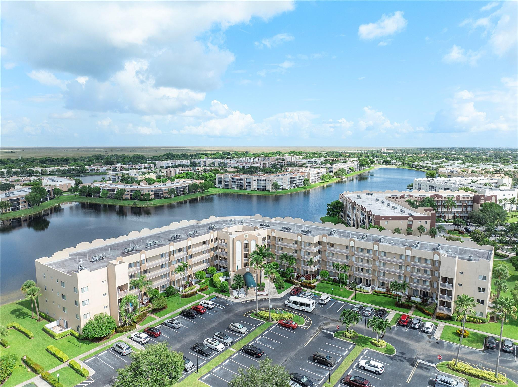 7647 Southampton Ter 407