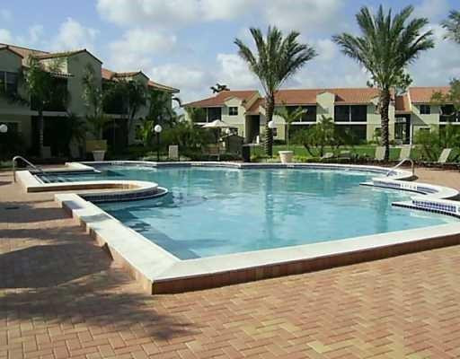 1243 SW 46TH AVE 1102