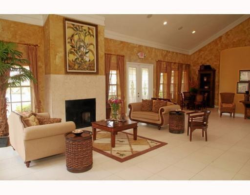 1243 SW 46TH AVE 1102