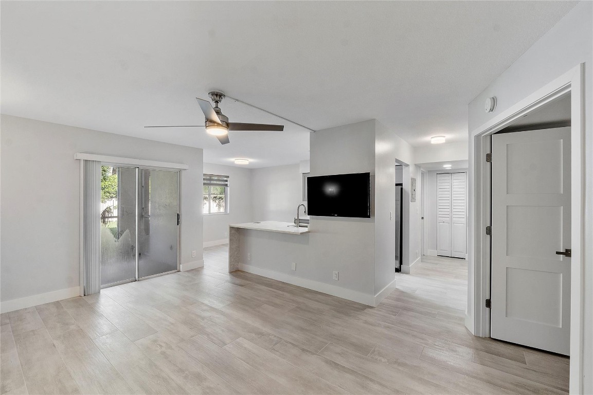 9901 Westview Dr 313