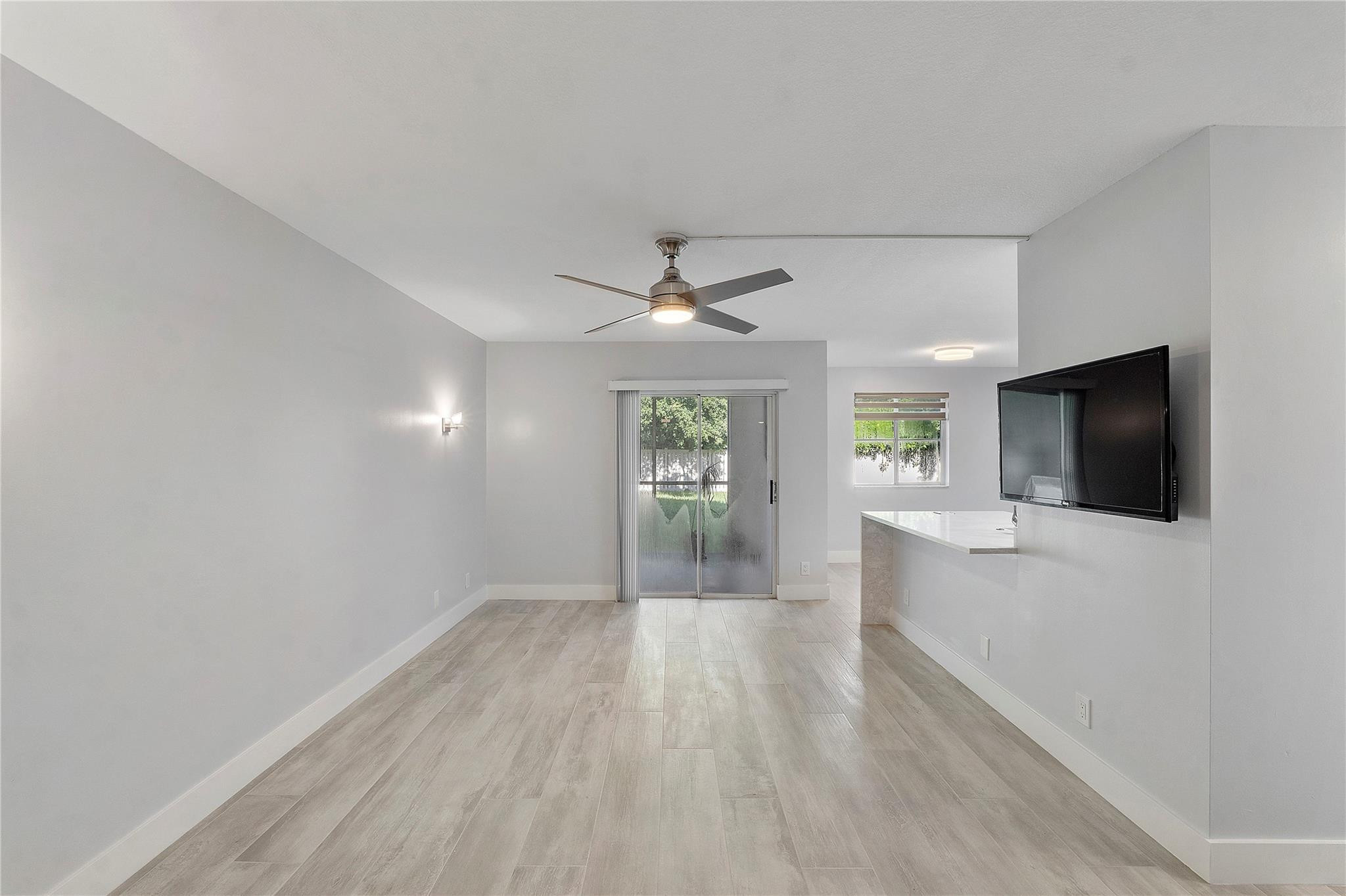 9901 Westview Dr 313