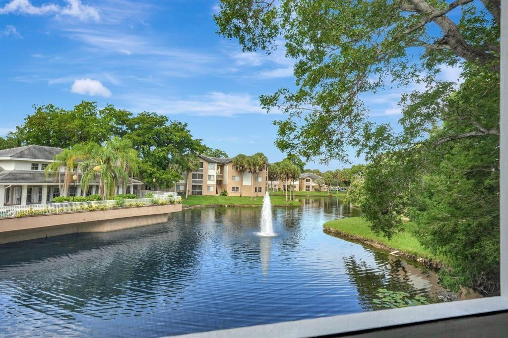 9901 Westview Dr 313