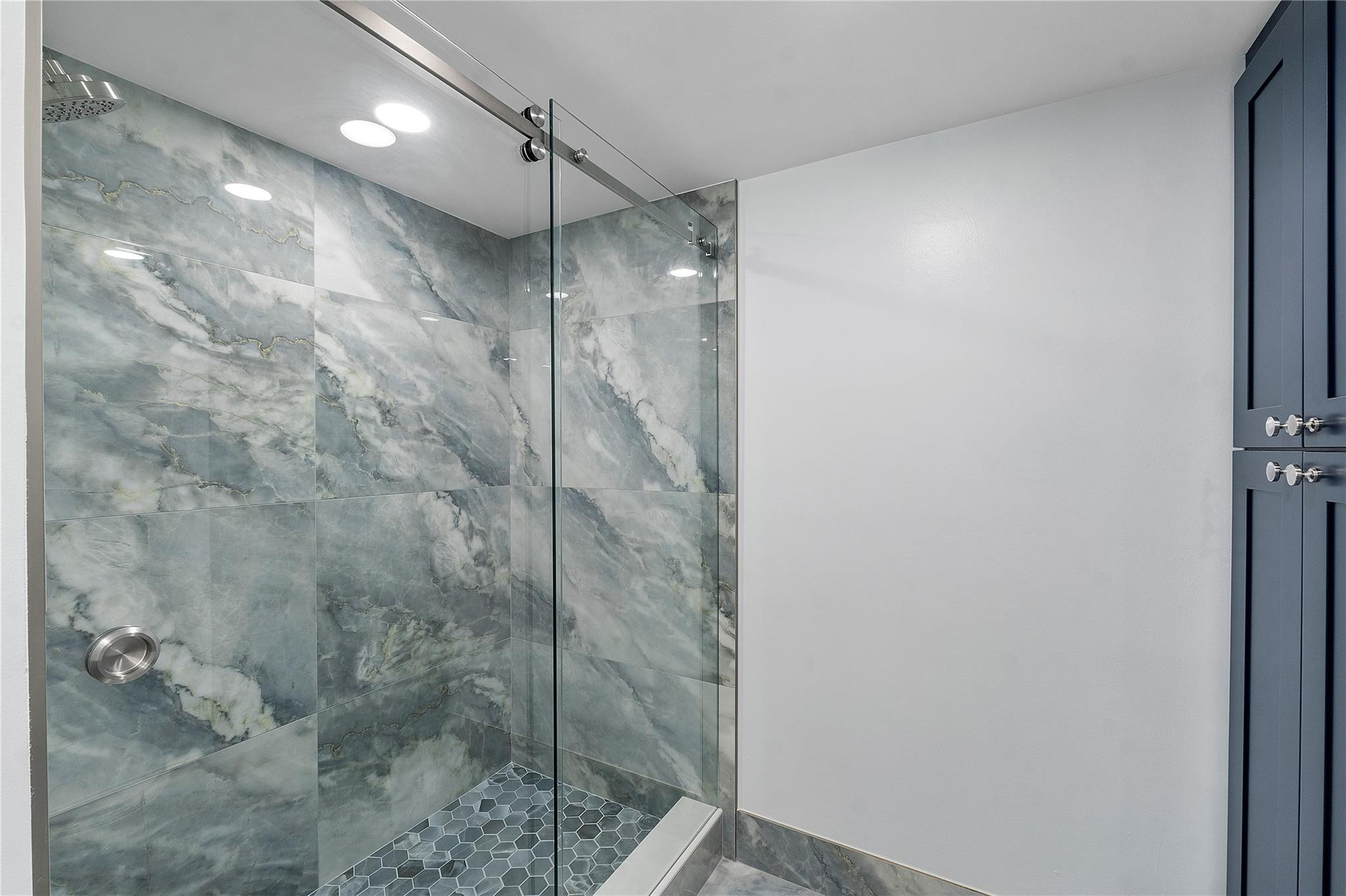 9901 Westview Dr 313