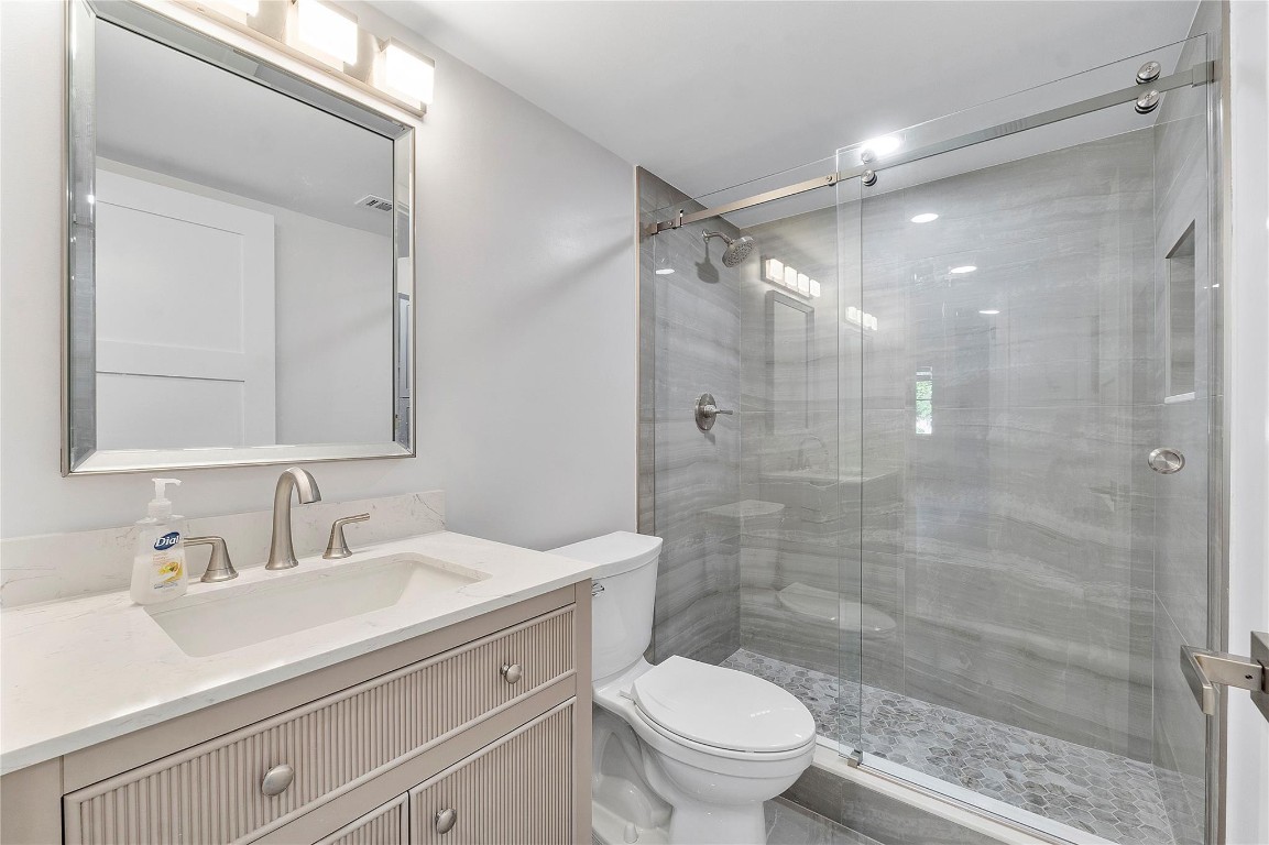 9901 Westview Dr 313