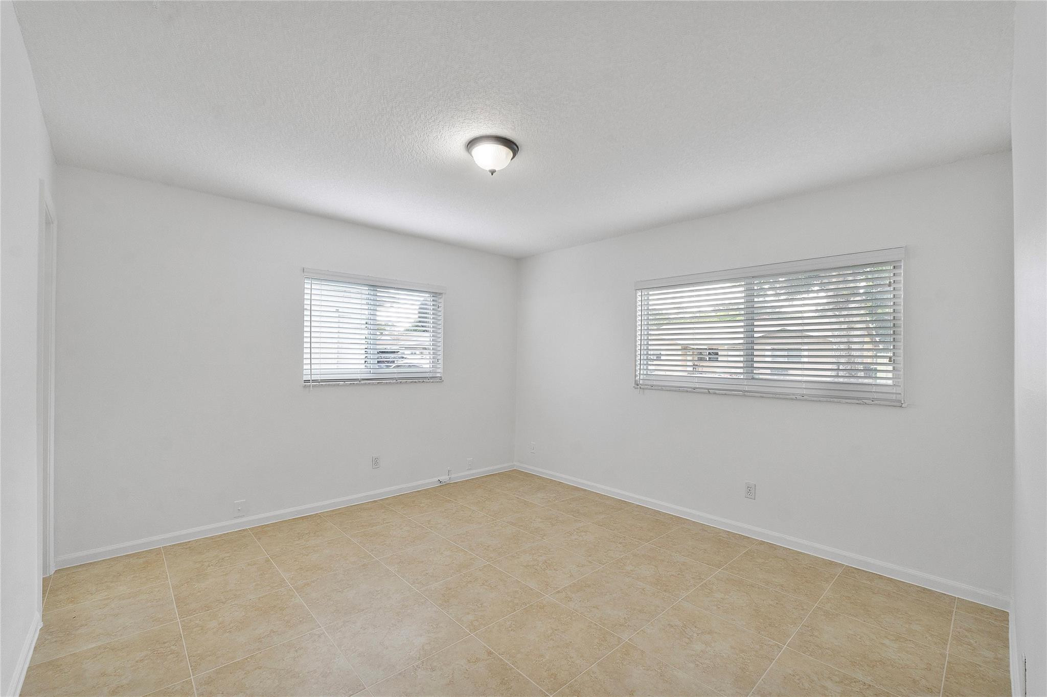 7660 NW 74TH AVE