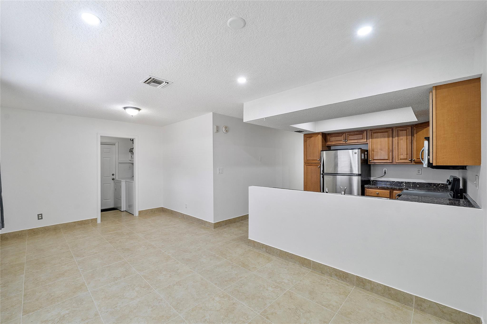 7660 NW 74TH AVE