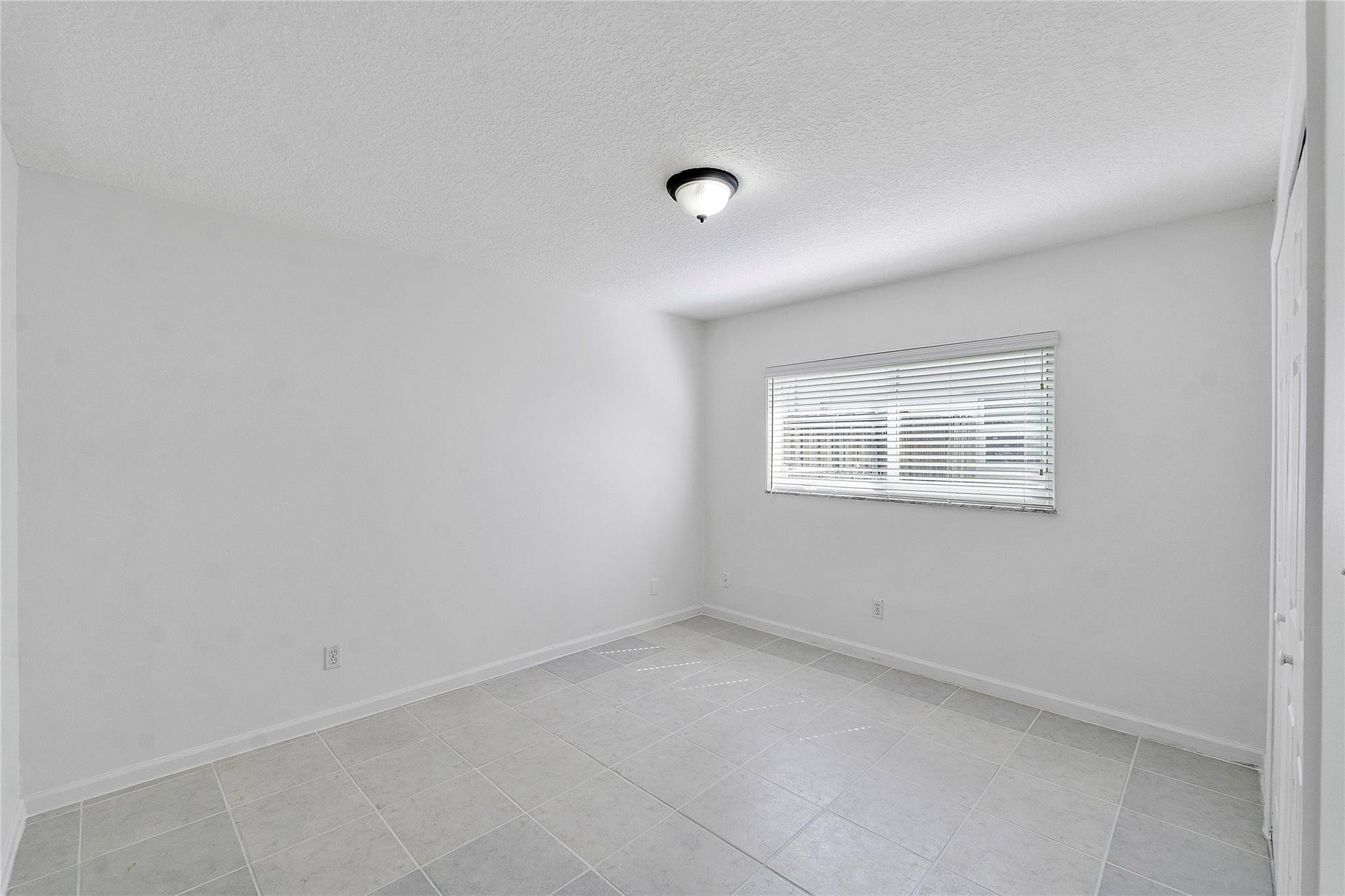 7660 NW 74TH AVE