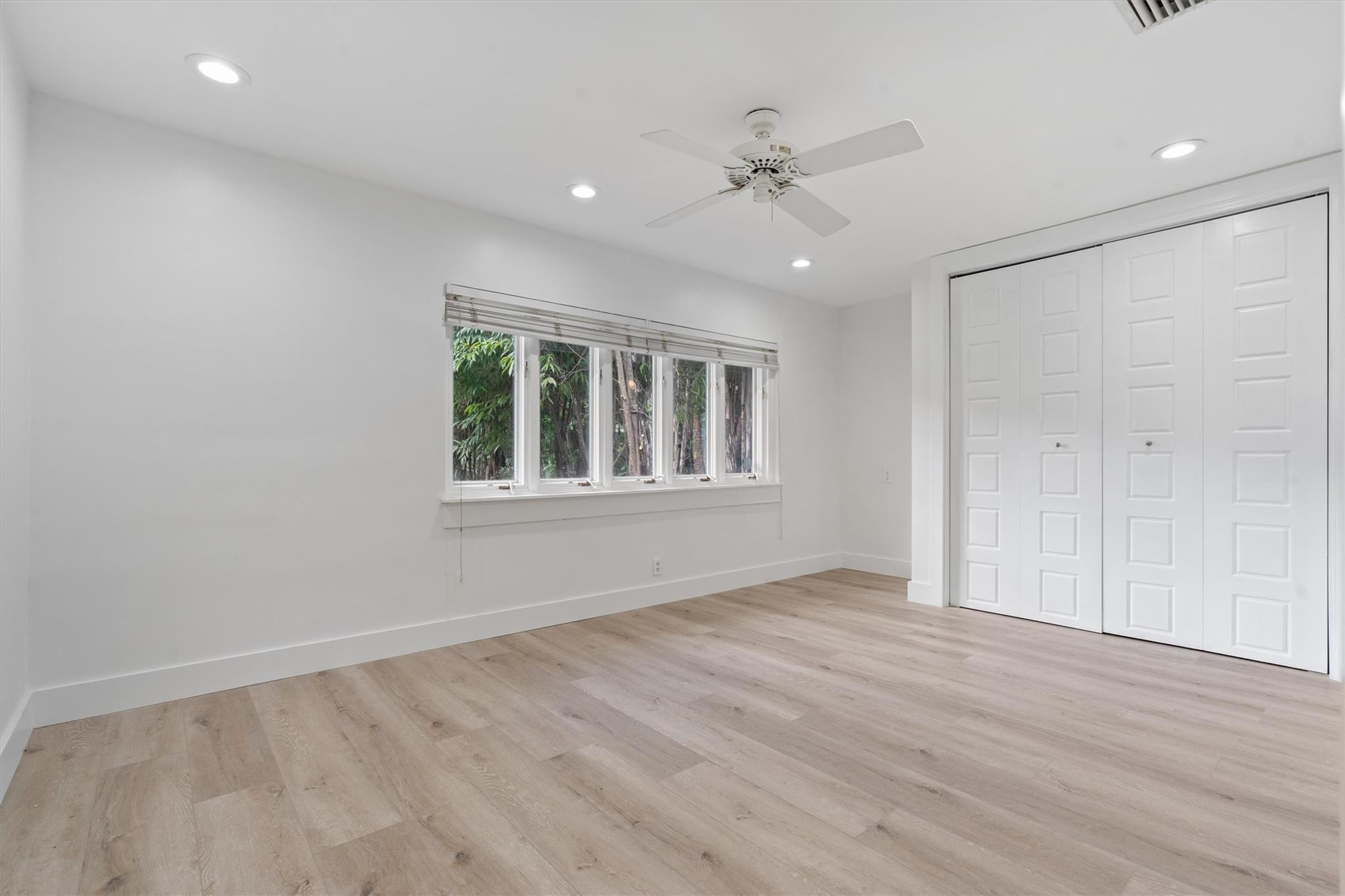 2211 SW 27th Terrace