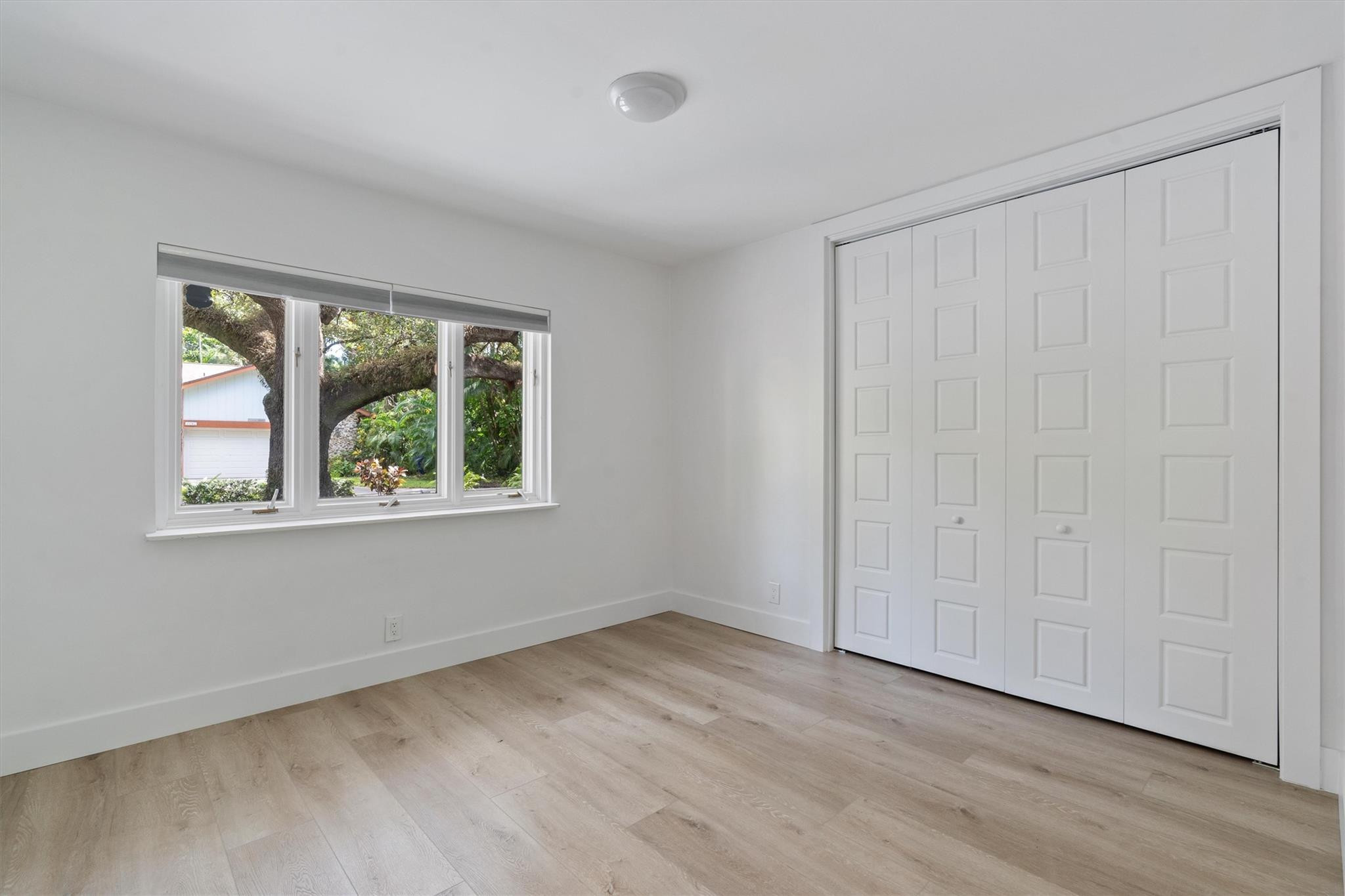 2211 SW 27th Terrace