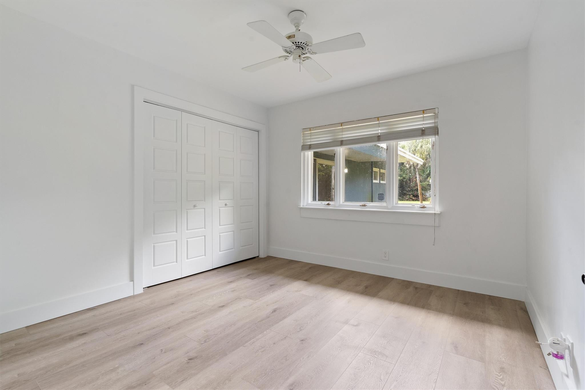 2211 SW 27th Terrace