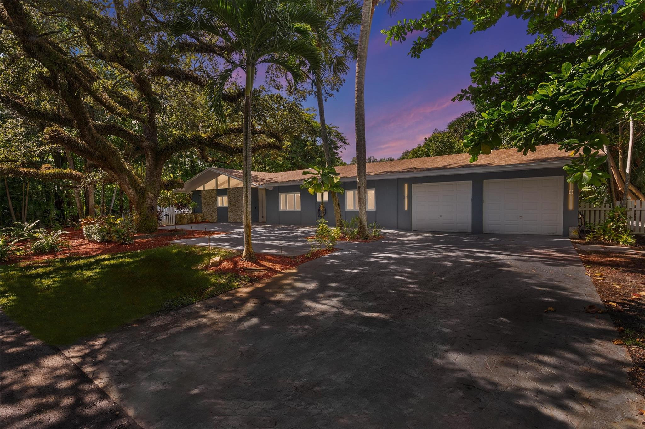 2211 SW 27th Terrace