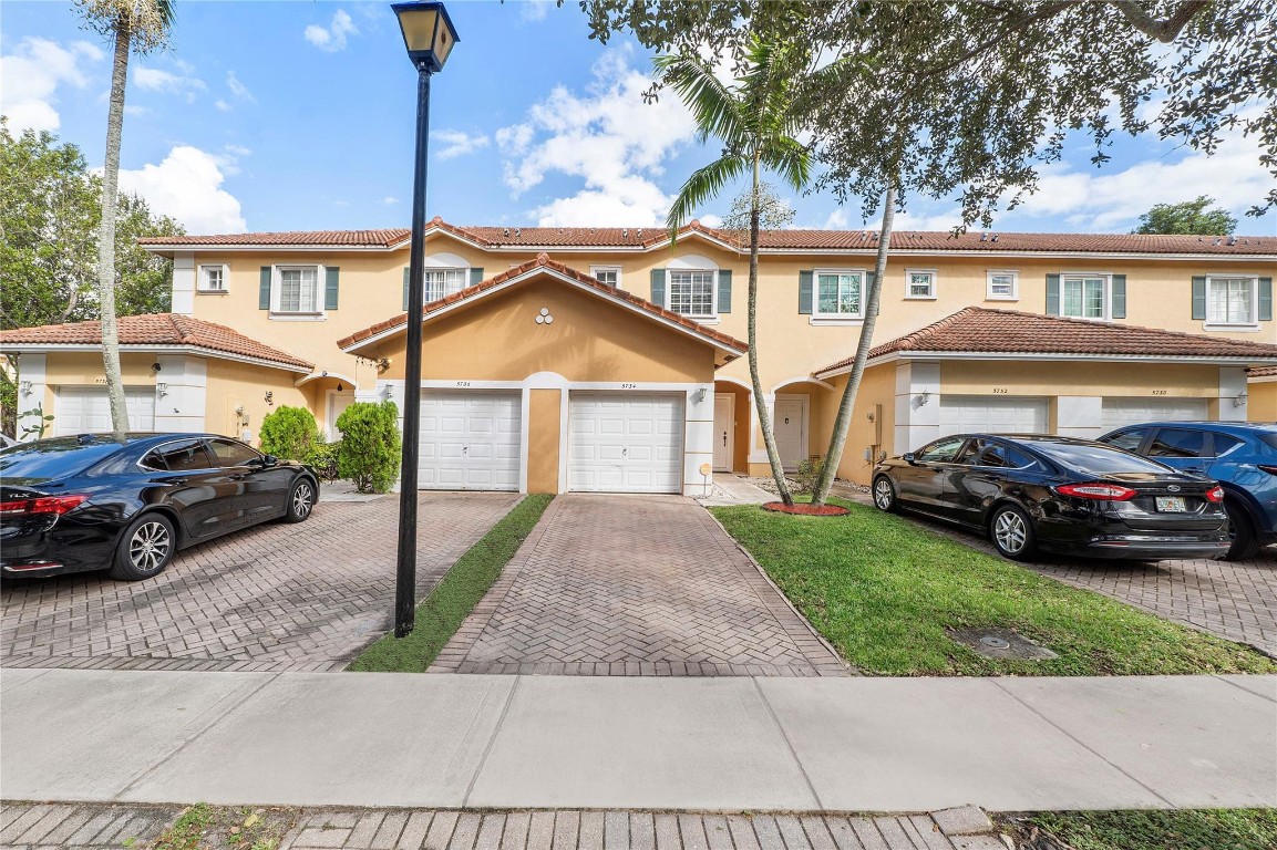 5734 Tuscany Ter 5734