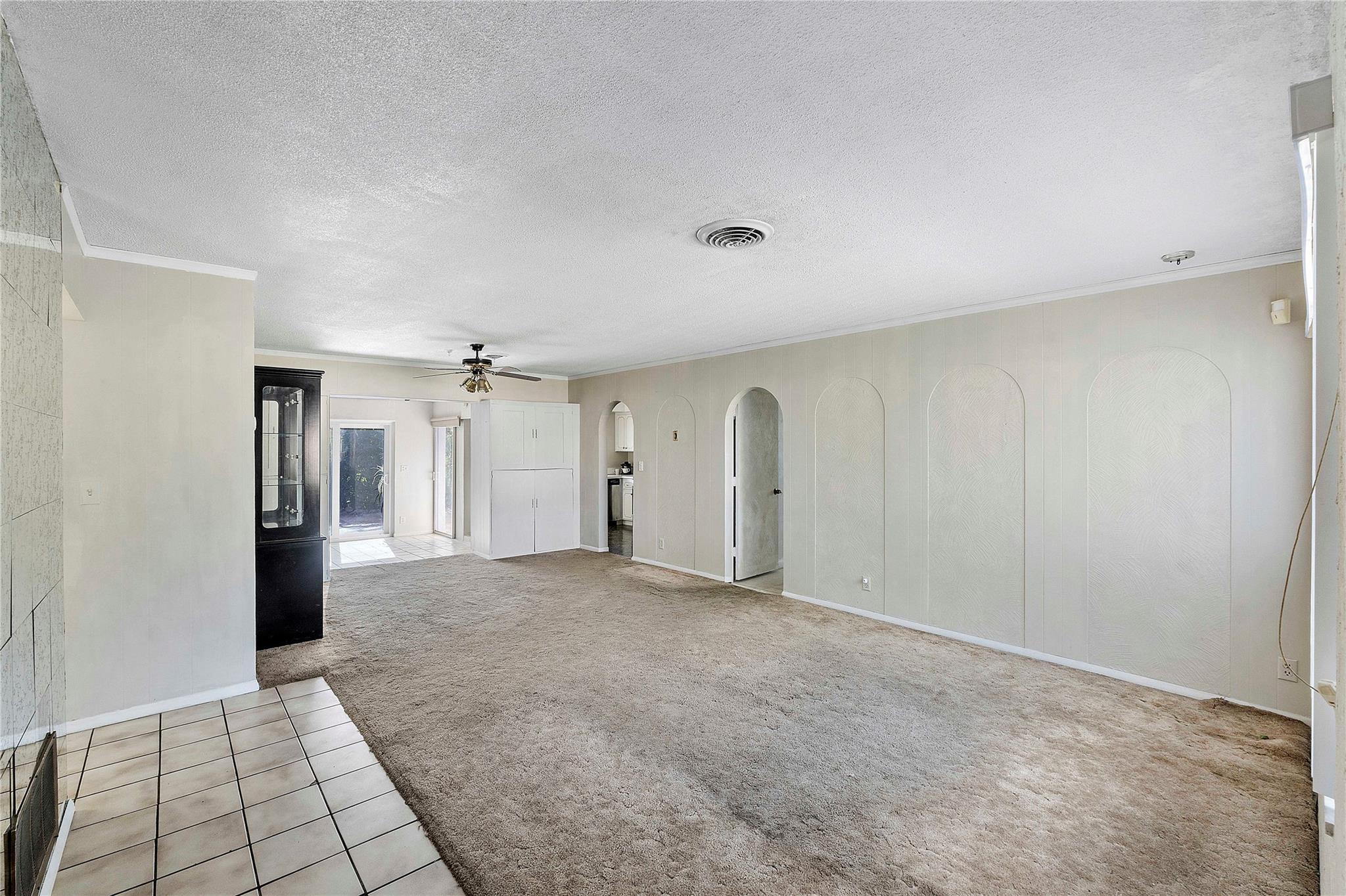 6240 NW 19th St