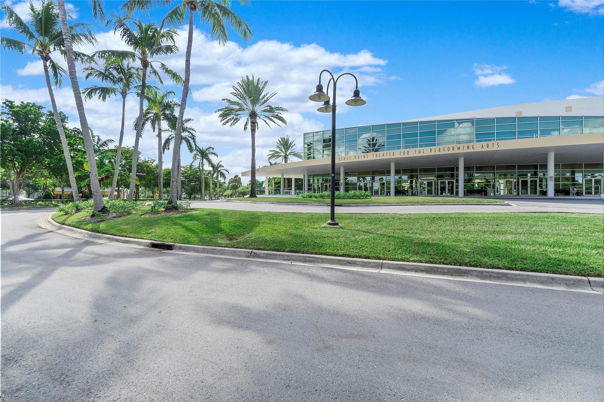 7524 Granville Drive 201