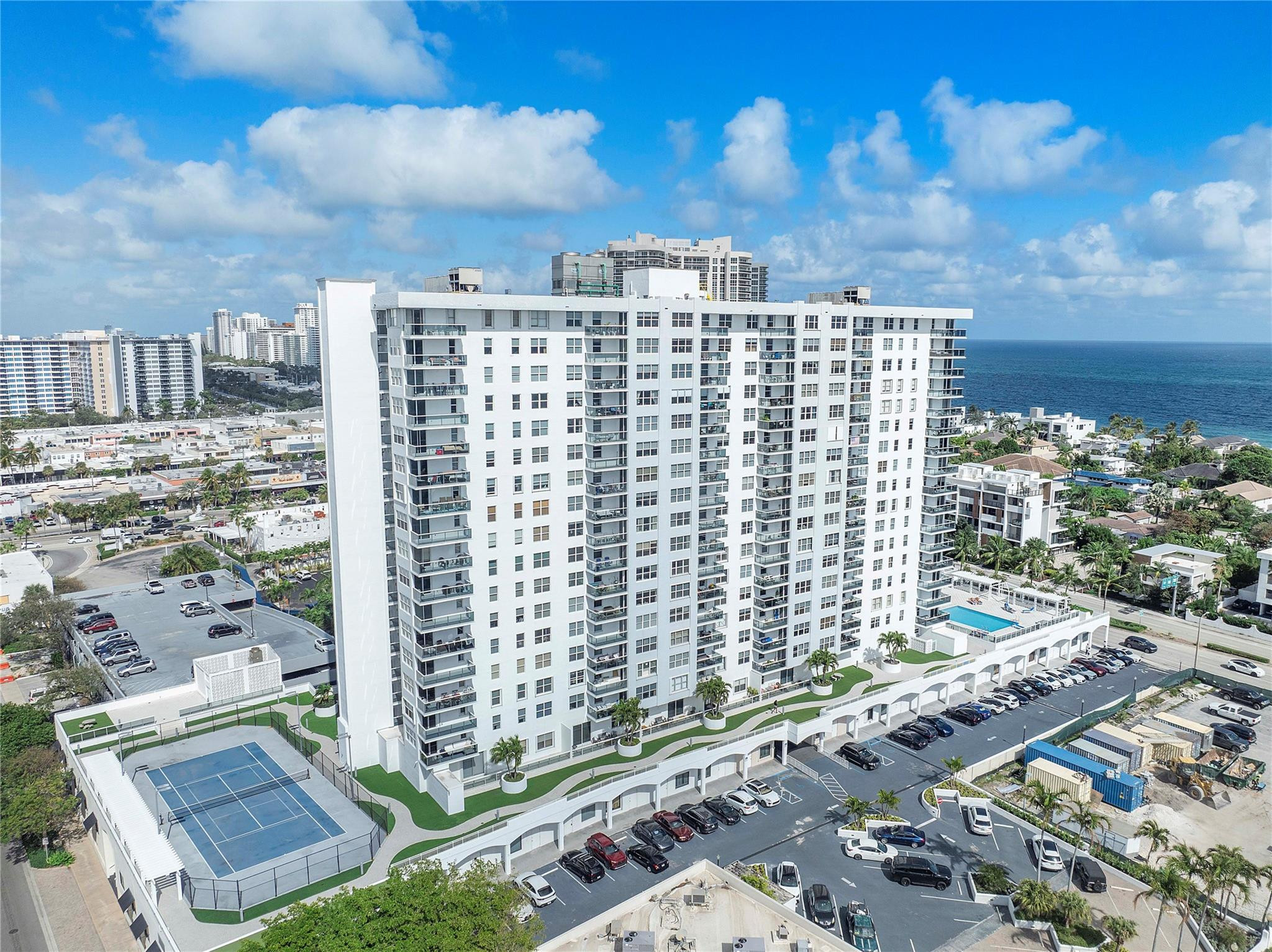 3015 N Ocean Boulevard 4L