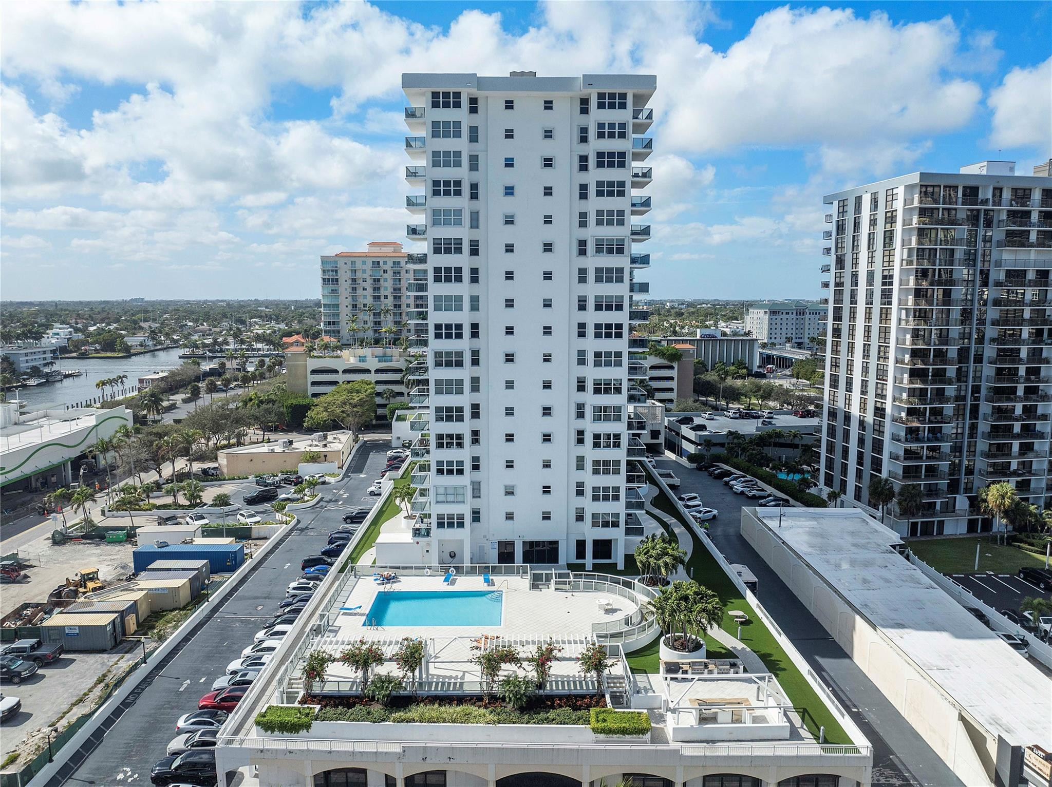 3015 N Ocean Boulevard 4L