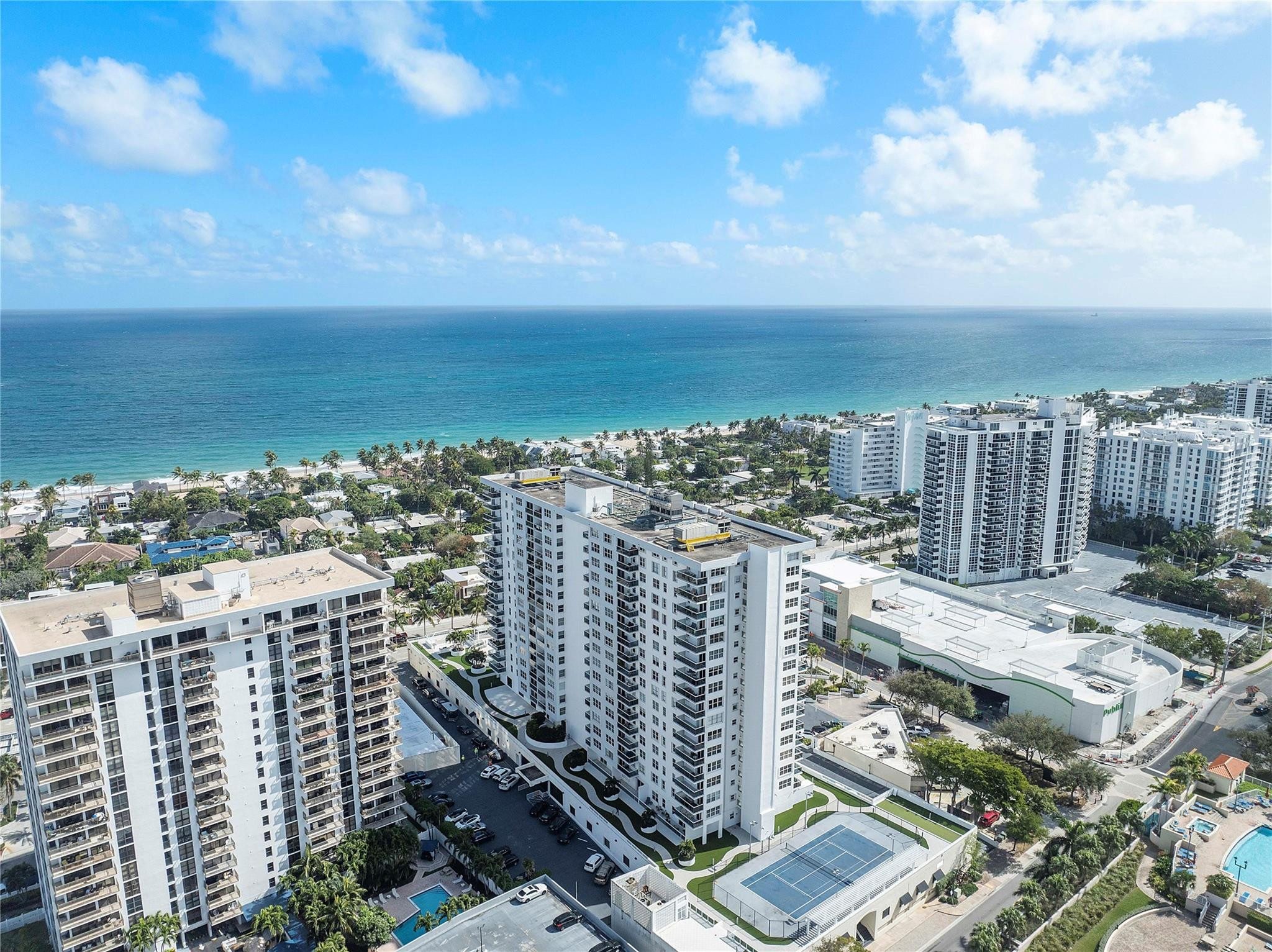 3015 N Ocean Boulevard 4L