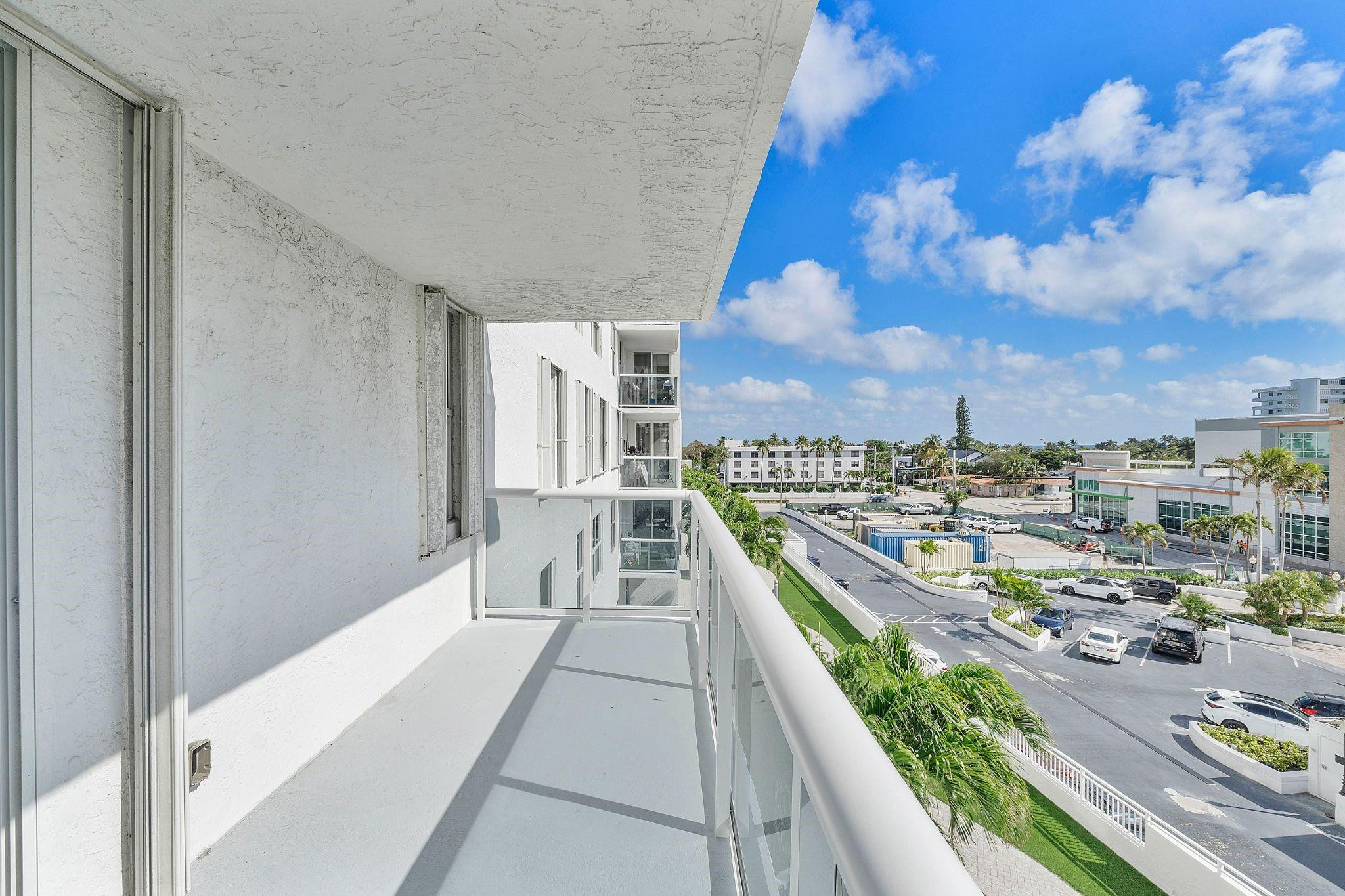 3015 N Ocean Boulevard 4L