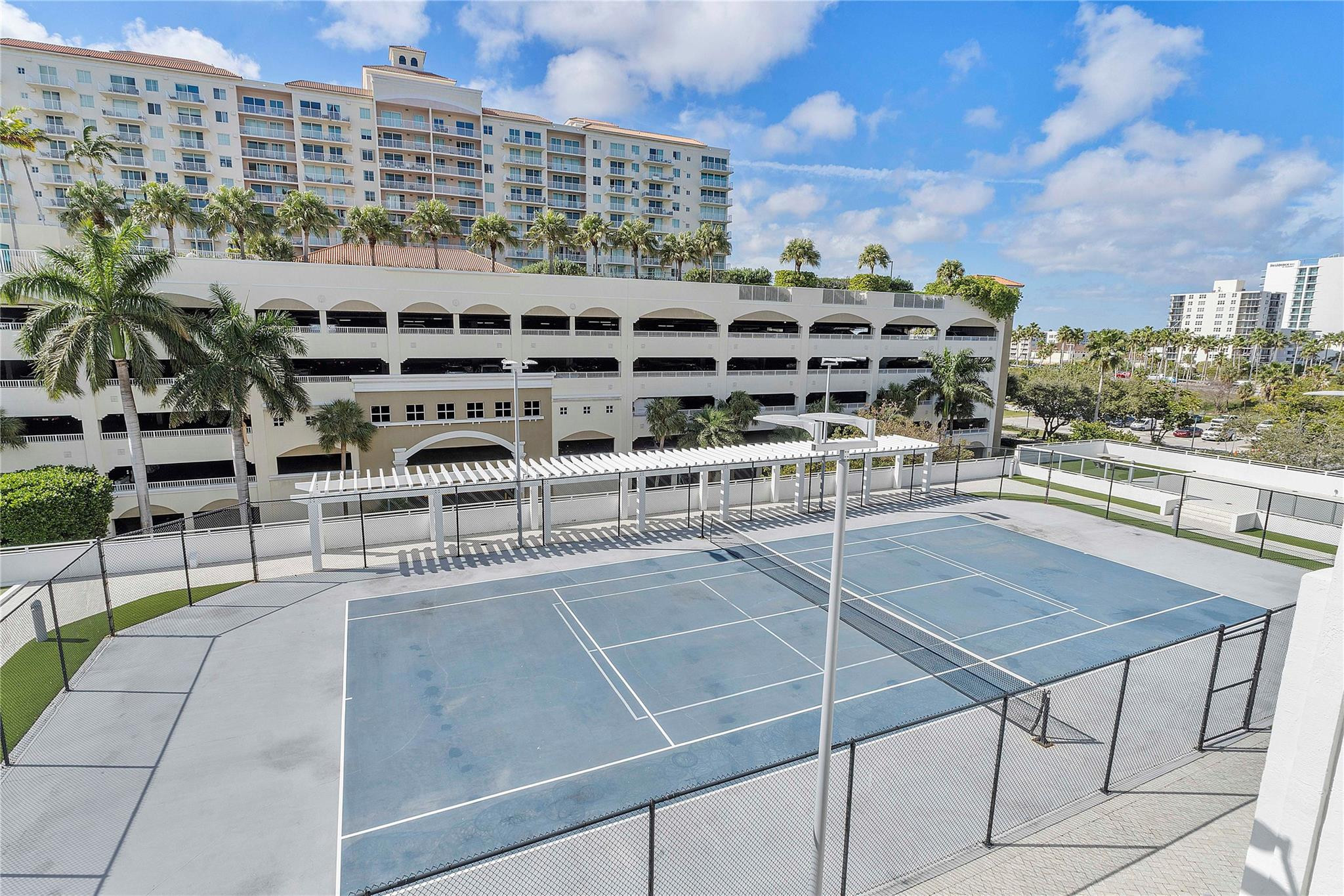3015 N Ocean Boulevard 4L