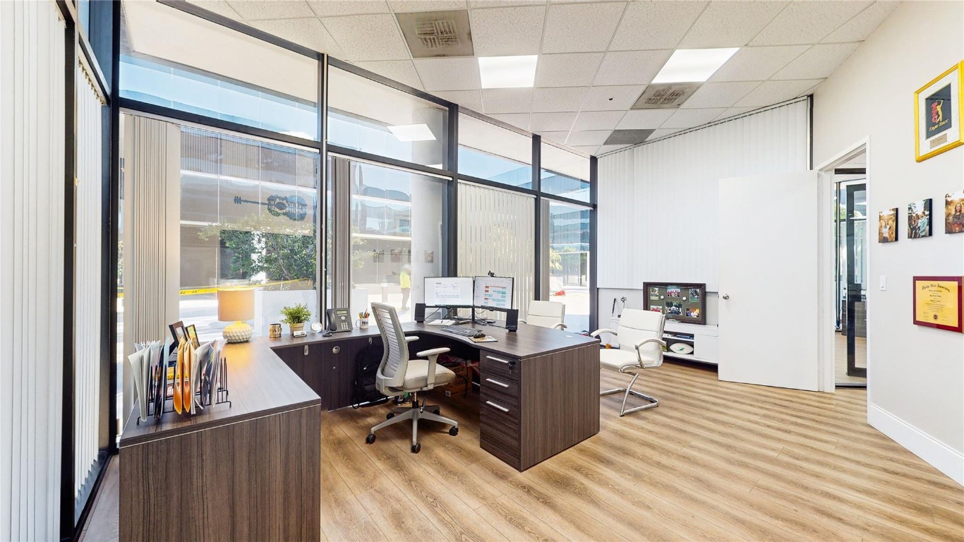 4800 N Federal Hwy 104B