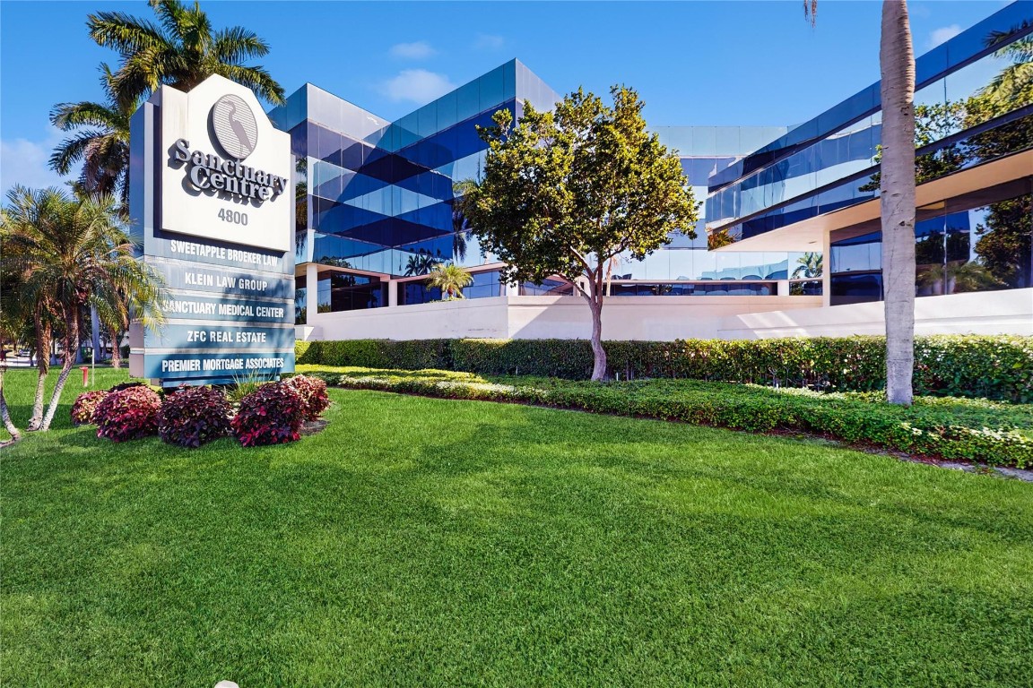 4800 N Federal Hwy 104B