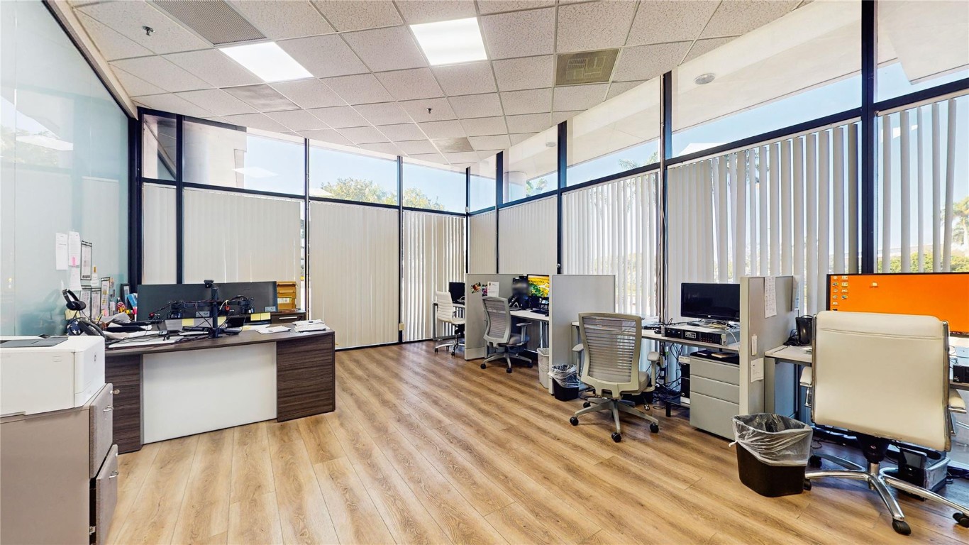 4800 N Federal Hwy 104B